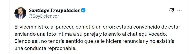 El abogado Santiago Trespalacios señaló que el chat de Acxan Duque con una funcionaria en la que envió una foto intima fue un error - crédito @SoyDefensor/X