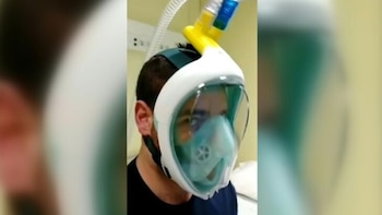 Adaptaron máscaras de buceo para