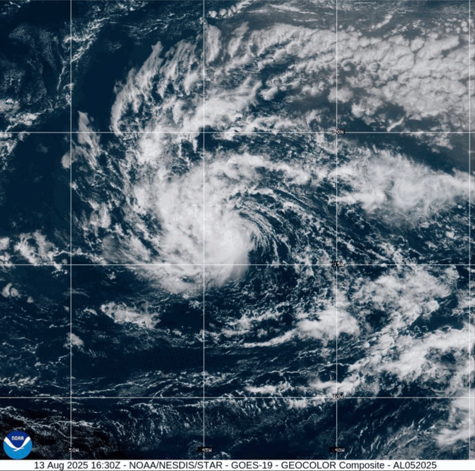 Vigilancia meteorológica oficial ante la temporada de huracanes en el Atlántico según reportes de Estados Unidos. (NOAA via AP)