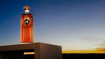 El whisky "Sirdavis" honra a