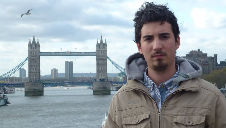 Rico se había radicado en España hace aproximadamente una década