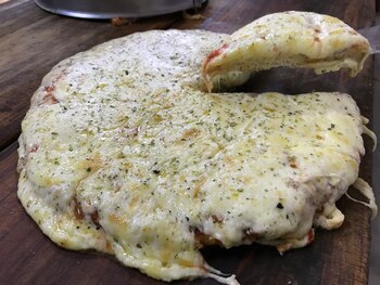 La clásica muzza de Pin