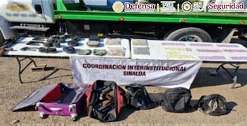 El grupo era encargado de contrabandear, darle mantenimiento, arreglar y surtir de armas al cártel de los hijos de Joaquín "El Chapo" Guzmán Foto: FGR