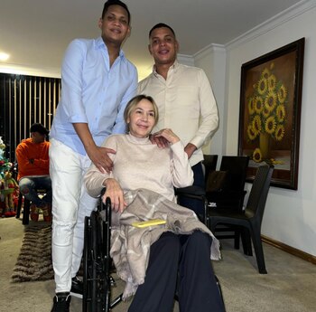 Los hijos del artista Omar