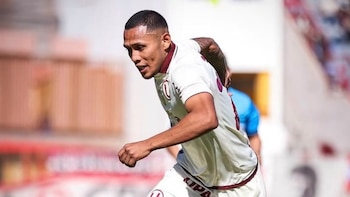 Bryan Reyna volvió a ser convocado en Universitario y podría debutar ante Deportivo Garcilaso en el Torneo Clausura 2026