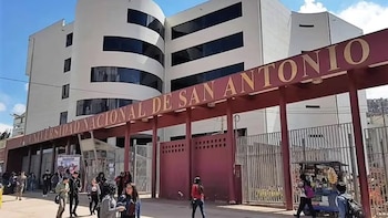Toma del campus en la UNSAAC continúa mientras estudiantes exigen laboratorios, comedor universitario y obras de infraestructura
