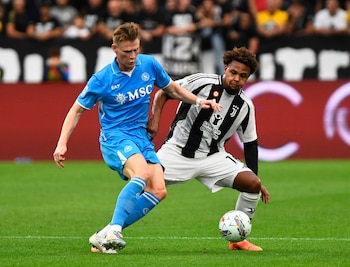 McTominay debutó en el Napoli