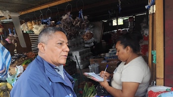 Alcaldías de Nicaragua endurecen sanciones a comerciantes por mal uso de espacios públicos en Tipitapa y Somoto