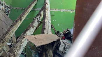 El techo del inmueble colapsó