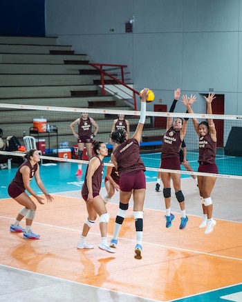 Universitario se exige al máximo antes de iniciar la temporada 2026/27.