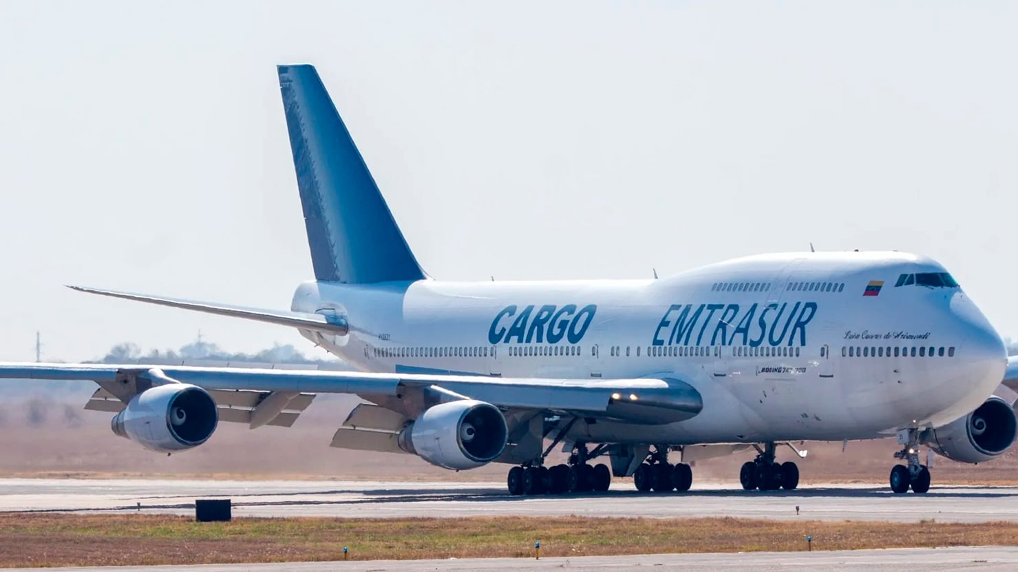 La restricción había sido impuesta por el gobierno venezolano como represalia por el decomiso y traslado a Estados Unidos del avión venezolano-iraní de Emtrasur, retenido en Ezeiza desde junio de 2022 (Sebastian Borsero)