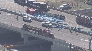 El volcamiento afectó a otros