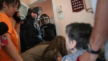 El relator de la ONU para Vivienda reprocha a la jueza no haber suspendido el desahucio de Maricarmen