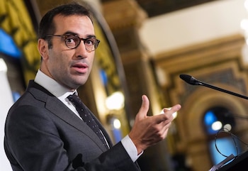 El ministro de Economía, Comercio