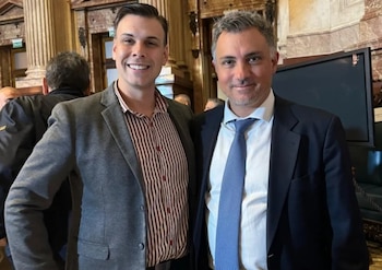 Rubén Torres, junto a Sebastián