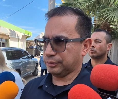 El secretario de Seguridad Pública de Sinaloa, Sinuhé Téllez López,