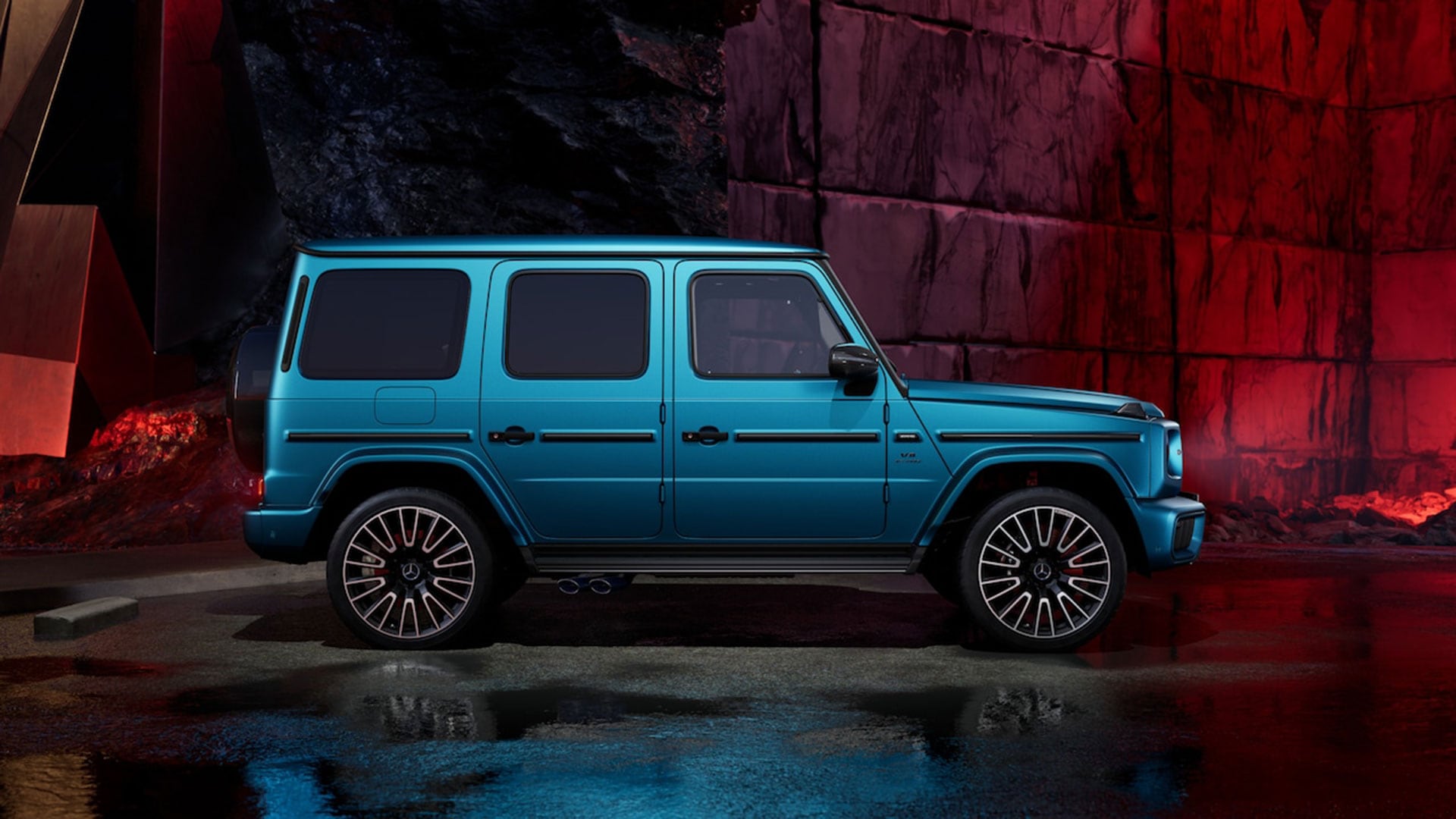 El atacante portugués amplió su selección de auto con un Mercedes-AMG G 63