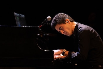 Diego Cáceres, teclista de The Mills, identificó la etapa previa al concierto en el Teatro Colón como una de las crisis más fuertes en la historia de la banda - crédito @themills/Instagram