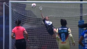 El espectacular gol de Rebeca