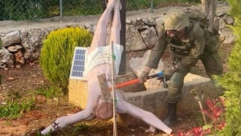 Un soldado israelí vandalizó una estatua de Jesucristo en Líbano y Netanyahu prometió tomar “medidas severas”
