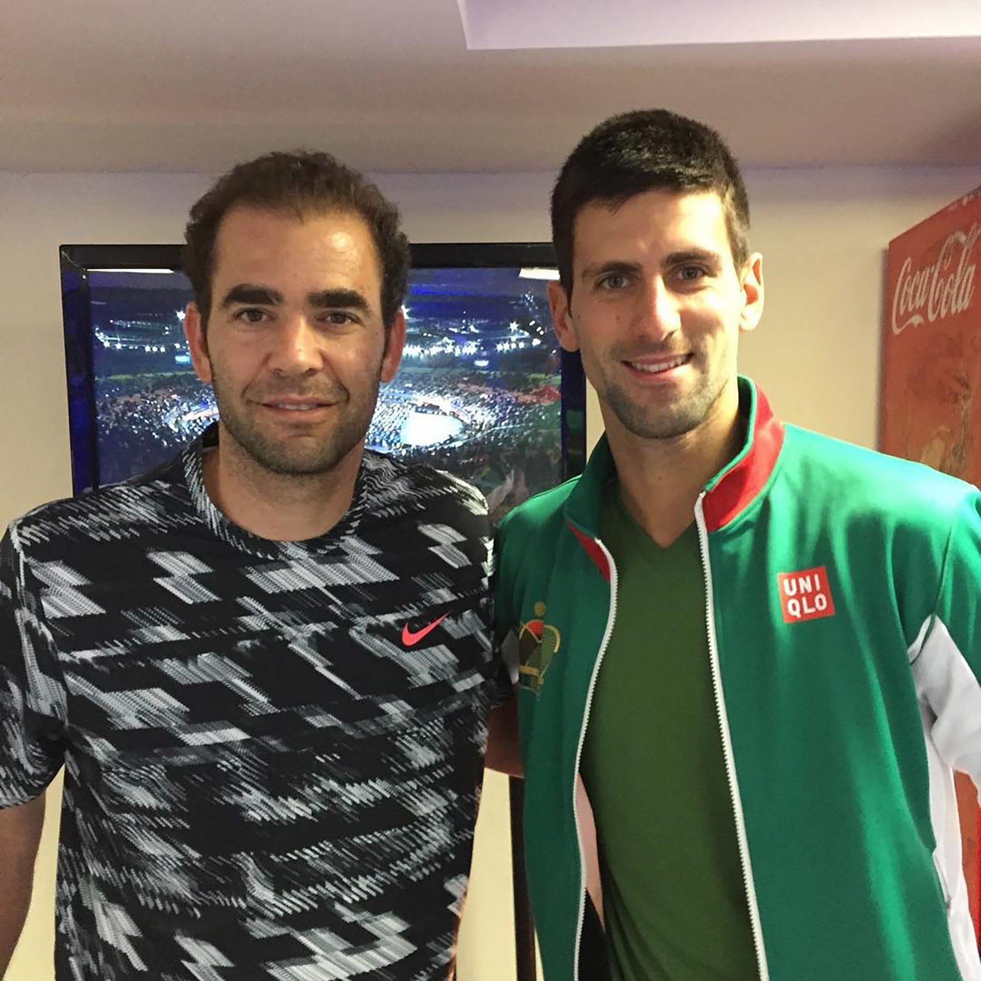 Pete Sampras con Novak Djokovic en 2019 (@petesamprasofficial)