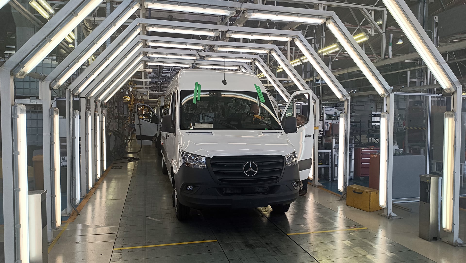 La industria automotriz argentina tiene una oportunidad de abastecer vehículos de combustión interna a nuevos mercados. Es el caso de Mercedes-Benz Sprinter para México, EE.UU. y África