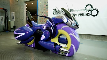 Toyota lanzó una motocicleta inspirada