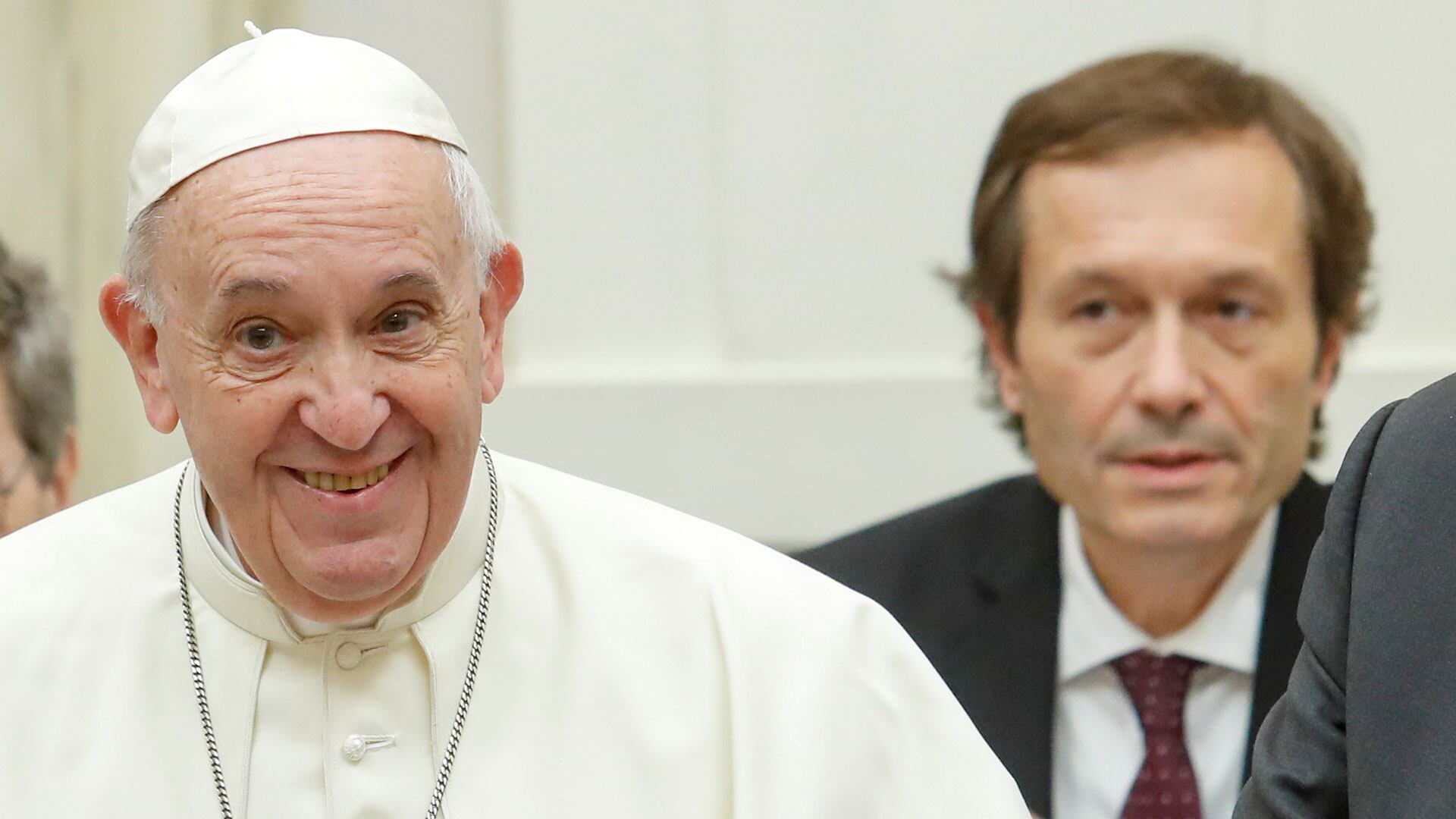 Gustavo Beliz recordó que el papa Francisco hablaba de “la inteligencia artificial para la paz” (Foto: Reuters/Remo Casilli)