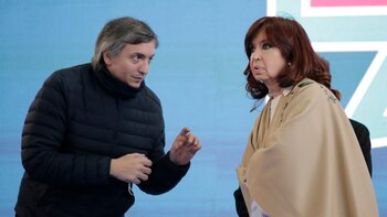 La relación de Kicillof con Cristina y Máximo Kirchner sigue siendo fría y distante (Luciano González)