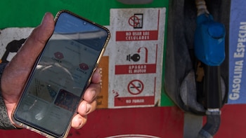 El costo oculto de la gasolina en Cuba: entre importaciones privadas y reventa informal