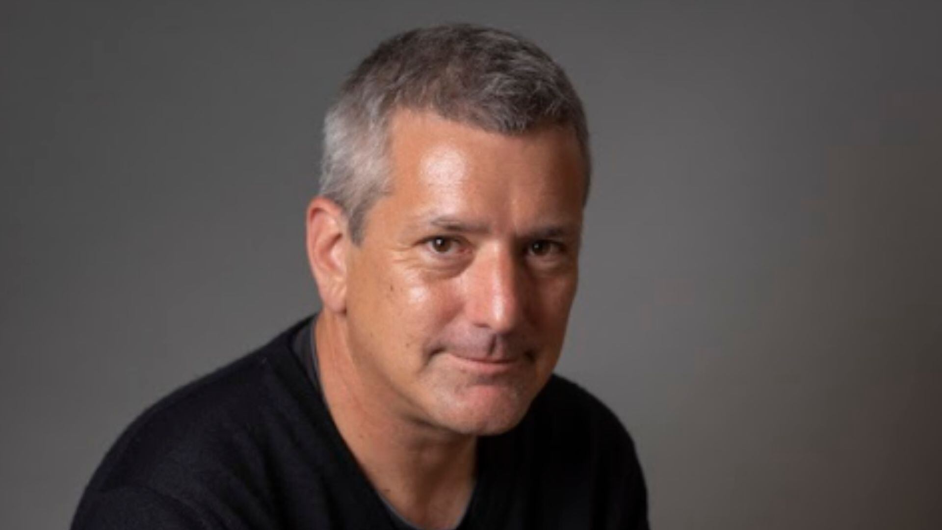 El peruano Santiago Roncagliolo.