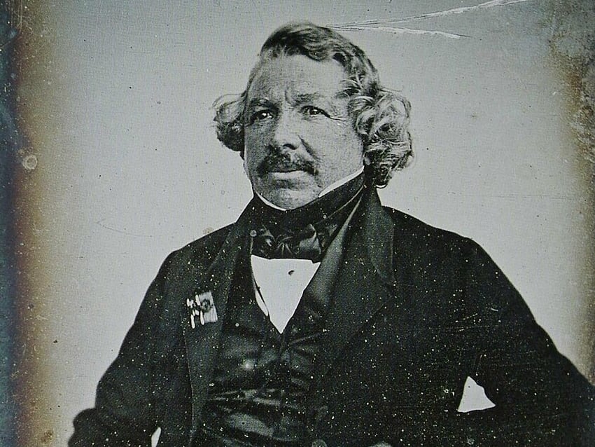 La historia detrás de la primera fotografía de la Luna y el nacimiento de la fotografía moderna