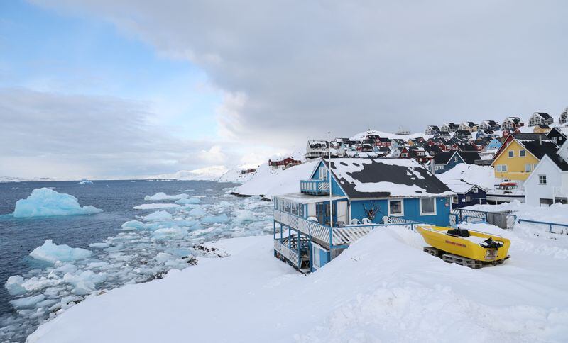 El análisis del glaciar Hektoria advierte que procesos similares podrían ocurrir en glaciares de Groenlandia bajo ciertas condiciones/ REUTERS/Leonhard Foeger/Foto de archivo