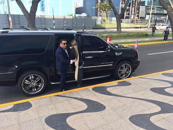 Andrés Hurtado en la camioneta
