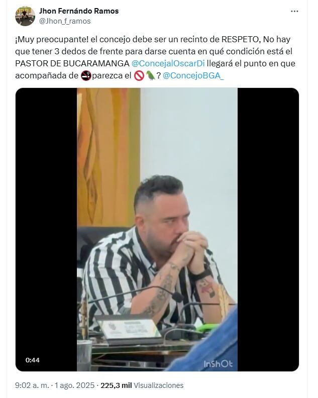 Esta publicación encendió el debate en redes sociales - crédito @Jhon_f_ramos/X