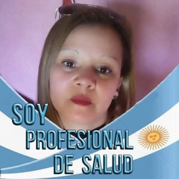 La enfermera fue derivada al Hospital Escuela de Corrientes, el centro de mayor complejidad de la capital provincial, donde falleció horas después