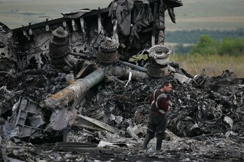 Restos del vuelo MH17 de