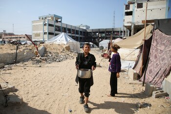 En octubre se registró el número más bajo de camiones con asistencia humanitaria ingresados en la Franja (REUTERS)