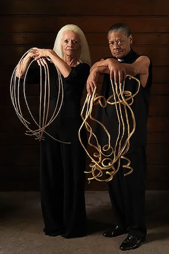 Este hombre se juntó con