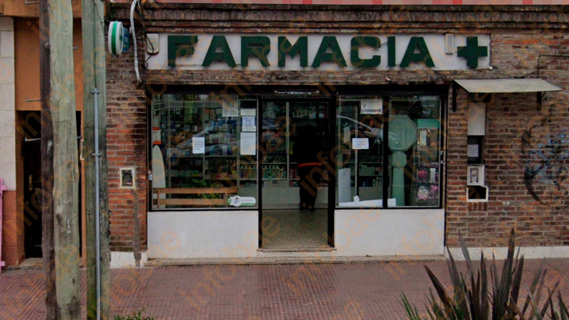 Fue a una farmacia, tropezó con un escalón sin señalizar y deberán indemnizarla con más de $25 millones
