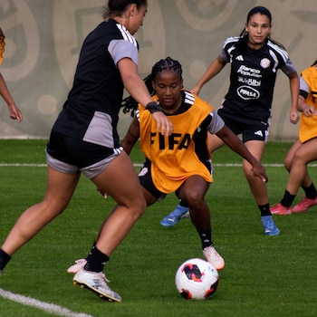 El conjunto norteamericano, único campeón regional en esta cita, abre su recorrido ante Italia y busca una cuarta corona tras sus consagraciones de 2002, 2008 y 2012. (Cortesía: Fedefutbol CRC)
