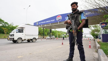 La Policía de Islamabad acoraza la ciudad en previsión de una nueva ronda de negociaciones entre Irán y EEUU