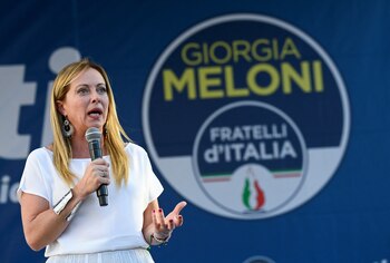 Giorgia Meloni lidera las encuestas