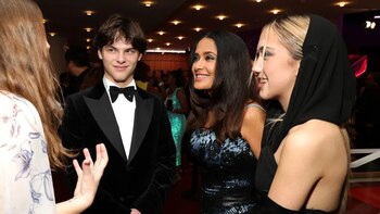 Él es Augustin James, el