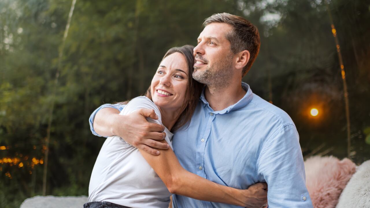 La escucha activa y el respeto de los límites personales son esenciales para resolver conflictos y mantener el bienestar emocional. (Freepik)