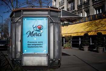 "Gracias, cuide al personal sanitario,