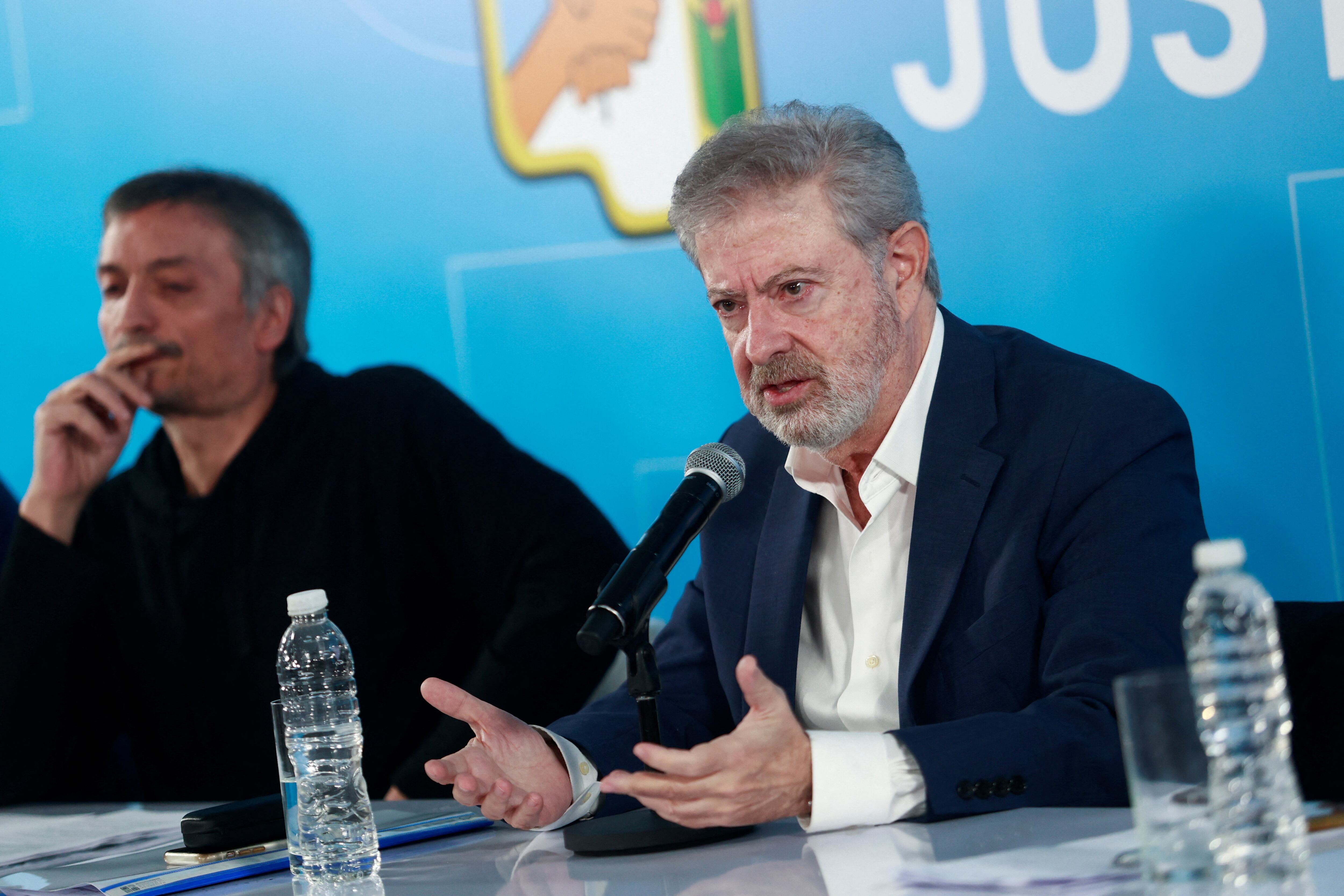 Carlos Beraldi, abogado de Cristina Kirchner, días atrás en la sede del PJ Nacinoal (REUTERS/Matias Baglietto)