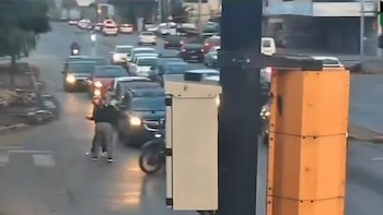 Un policía se defendió de un robo en Los Polvorines y mató a uno de los asaltantes