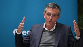 Un exdiputado del PSOE pide elecciones y Madina rechaza ver una conspiración en las investigaciones judiciales