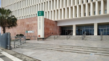 Fiscalía presenta denuncia contra el